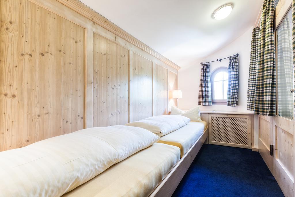Neukirchen am Großvenediger Apartments Margarethe الغرفة الصورة