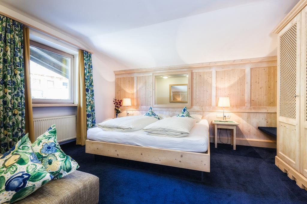 Neukirchen am Großvenediger Apartments Margarethe الغرفة الصورة