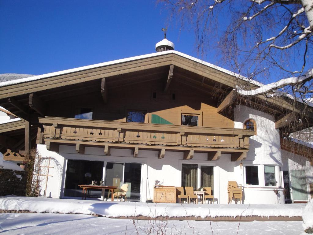 Neukirchen am Großvenediger Apartments Margarethe الغرفة الصورة